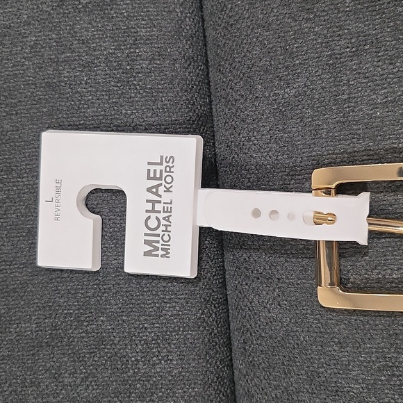 MICHAEL Michael Kors Reversible Belt with Gold Buckle. NWT! Size L - Picture 2 of 5